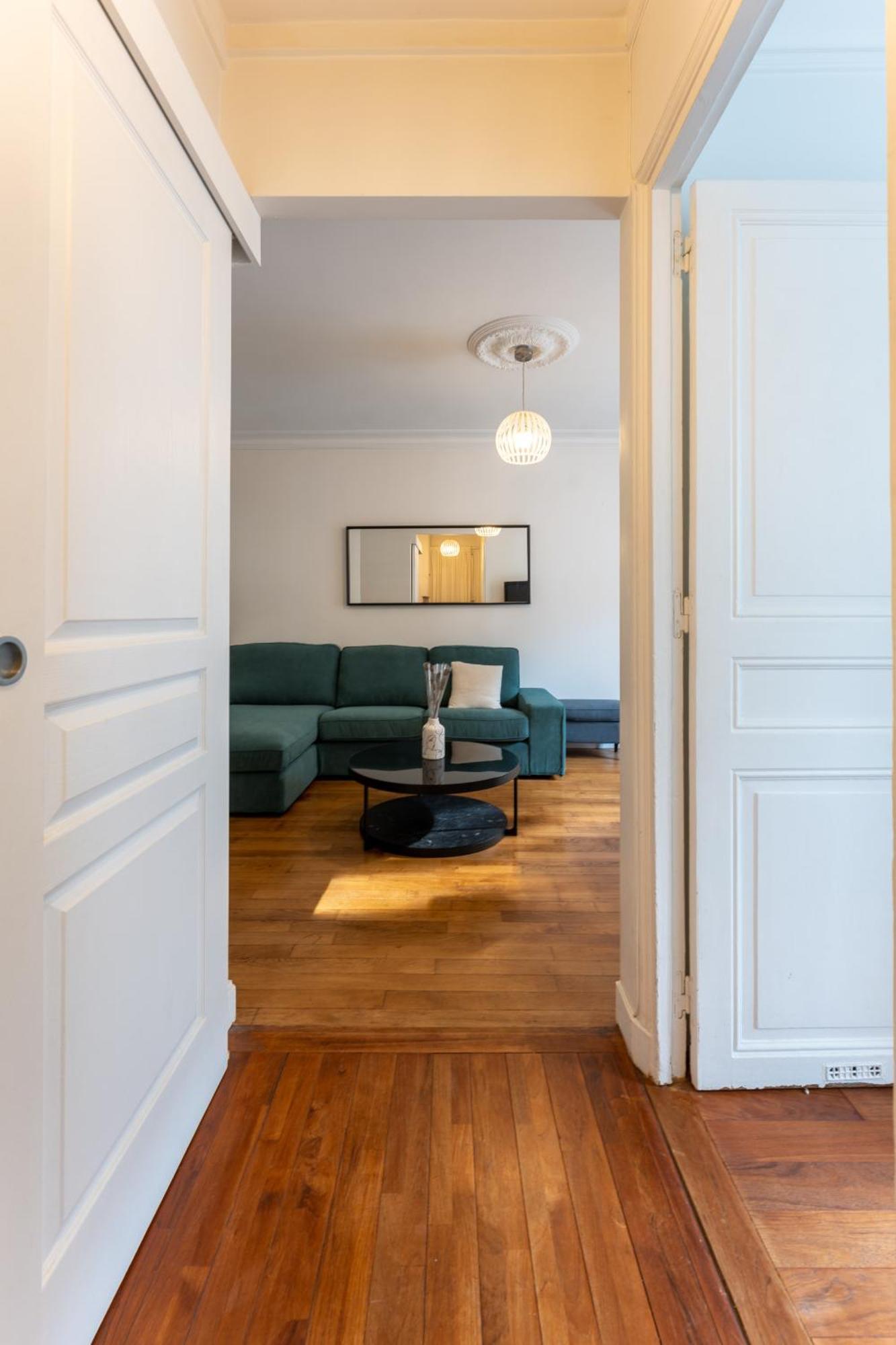 Apartamento De Luxe Champs Elysees Neuf *